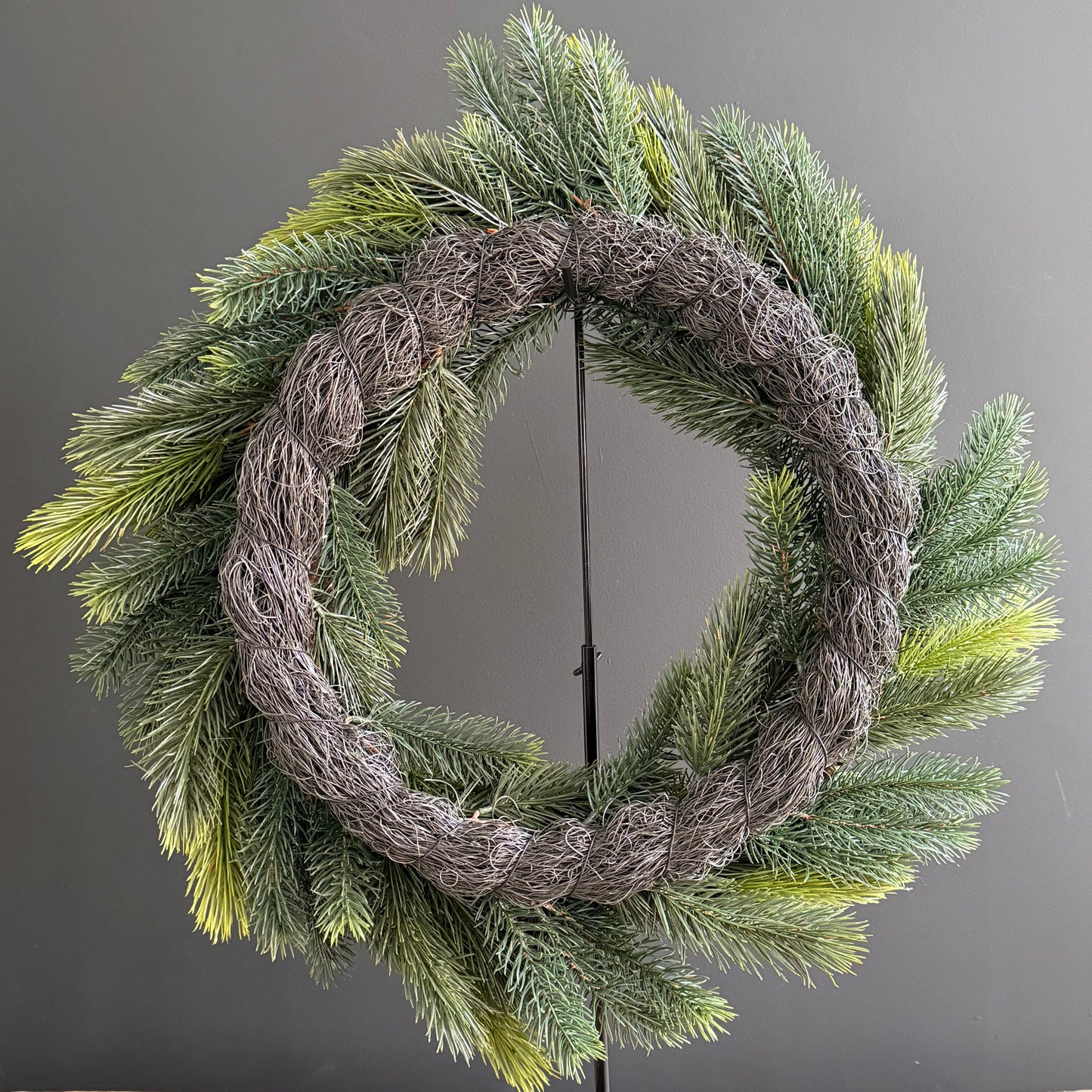 Kunst Kerstkrans met dennenappels Ø67cm